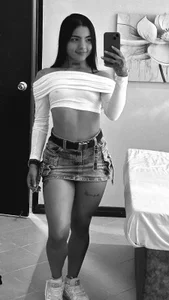 PauVega_ my outfits 🌸💋 . fénykép