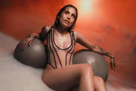 MarianneLane I'm your wet dream Pic 5