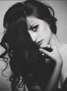 KamilaFoxy Stripped to the Core Pic 5