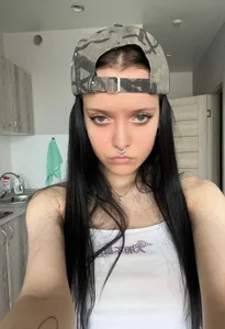 Milly_Young Public Pic 2