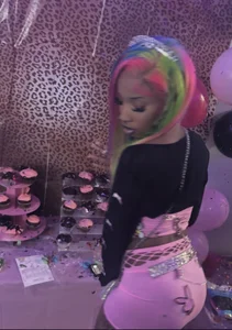 Free de tinkyybae  2 Imagens