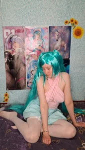 Fuzzy_Unicorn kullanıcısının Miku-chan is waiting for you✨️ミクちゃんはあなたを待ってるよ 💙 albümü -  3 fotoğraf