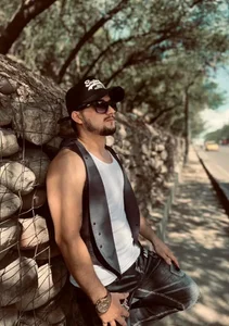 Adams-2 Public Pic 4