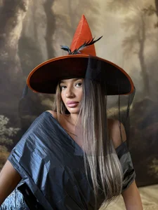 AlexaVee_ kullanıcısının Witching Hour albümü -  fotoğraf