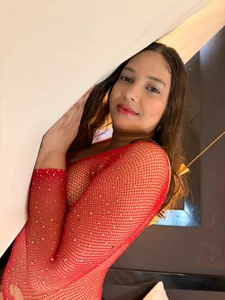 scarlett_duvall Elegance with a hint of danger Foto 6