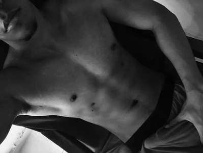 … de DawdledNudge  Imagens