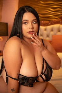 CameronJonnes: black lingerie 🖤🖤 ( 4 фото)