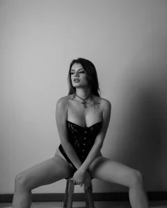 Laurenngrey Public Εικόνα