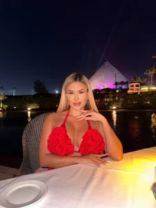 EvaZane Scarlet Mood Gambar 4