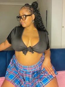 Pree_888x Thought I should spoil y’all 🫦❤️🫶 Foto 2