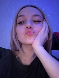 KelleDomin flowers Pic 3