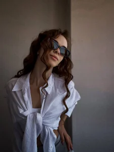 Undertheskin just me Pic 5