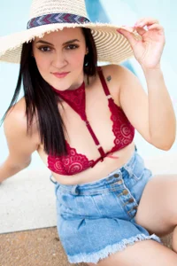 leon-katherine Public Pic 2