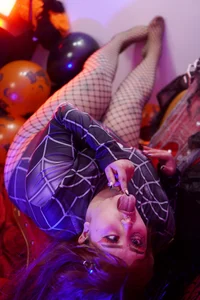 lussyevans24 Spiderwoman 🕸🕷 Pic 3