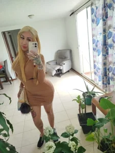 Public de AtenaDoll_  3 Imagens