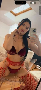 DemiKarmel Public Pic 3