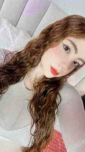 lizy_portmanのSelfiesの 2枚の写真