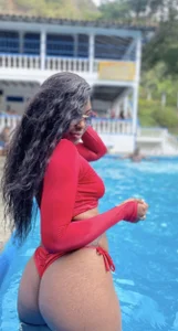 zaracollins01 Public 사진 8