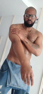 King_Malik oil in me صورة واحدة|King_Malik oil in me صورتان|King_Malik oil in me  صور|King_Malik oil in me  صورة