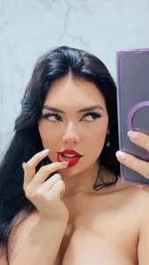 Nahia_Stone Public Foto 3