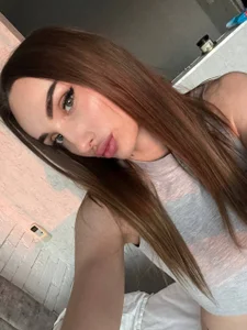 Public de Selena_Broooks  2 Imagens