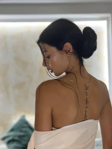 Charlote_zc: I want tonight to be unforgettable for us.👑💕 ( 2 фото)