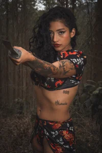 a beautiful warrior 🖤❤ de Isis_Moon  2 photos