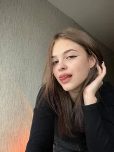 KarinBates Public Pic 7