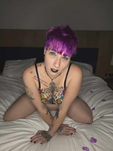 Luna_Eclypse Public Pic 2