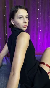 FoxyMoons Golden Skin Pic