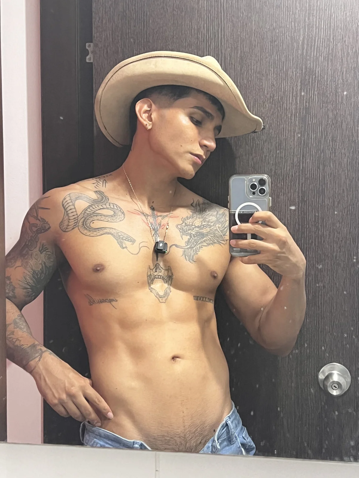 muscle_boyhorny Poză populară 1808