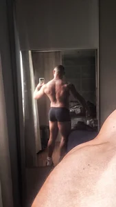 badbrown Public รูป 