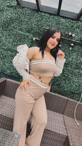 Messy_Karol_のME 🎀の枚の写真