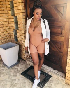 Pentshisi Public صورة واحدة|Pentshisi Public صورتان|Pentshisi Public  2 صور|Pentshisi Public  2 صورة