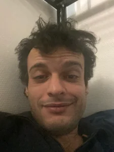 GullibleBigtopのPublicの 2枚の写真