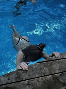 Bunny_sweetheart_'s Relaxing by the pool Sex Photo 1