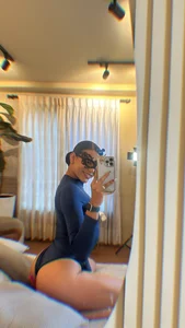 I can’t stop thinking about you tonight.🔥💋 de Luxa_Velvet Foto 3