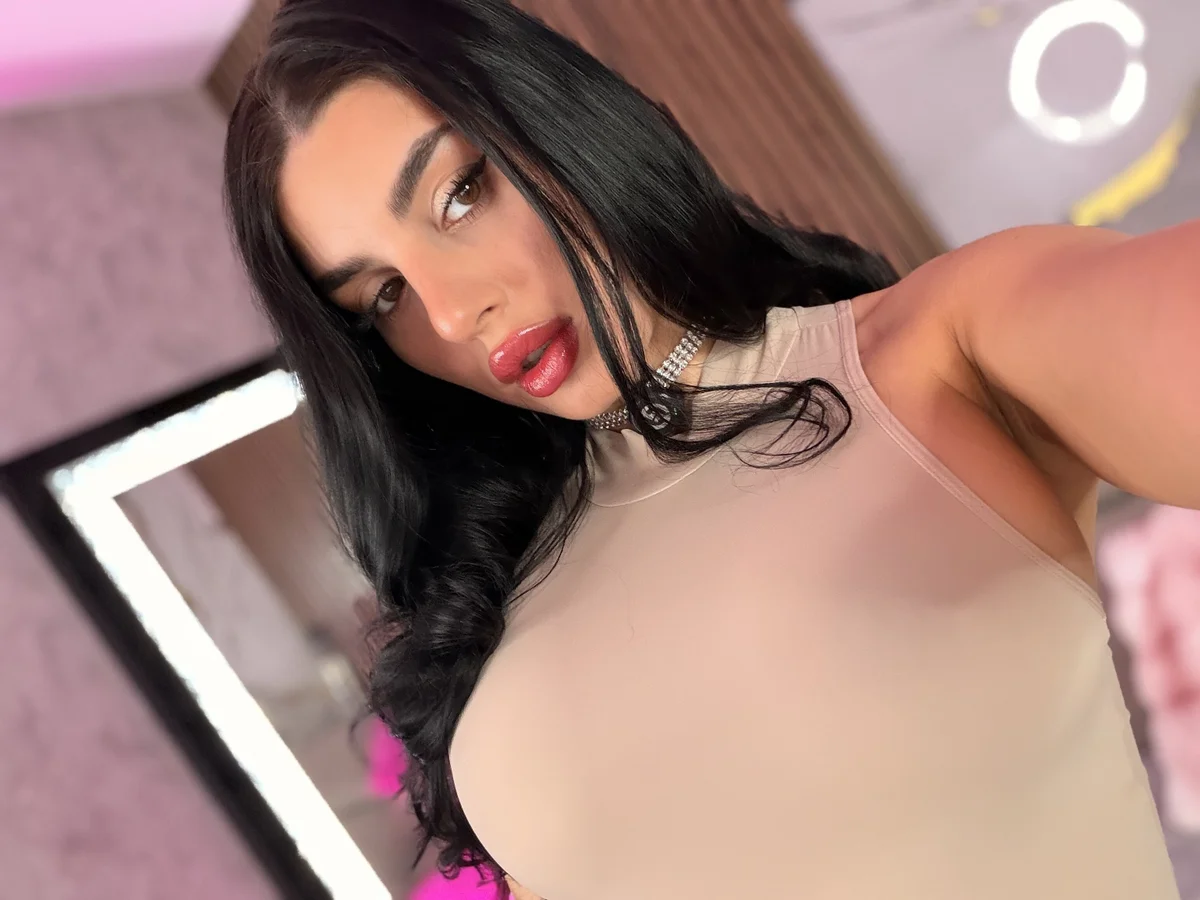 AmyBlair Trending Plaatje 9789