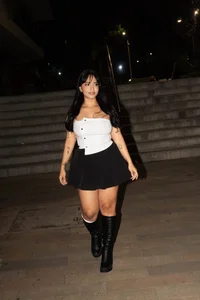 Do you like my look?💋🖤 de sophieblake69  4 Imagens
