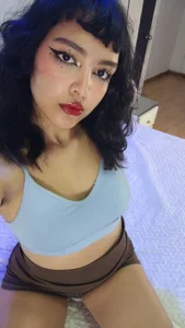 Kaitlynstoneのsexy and hot 😈 Keitlynの 4枚の写真