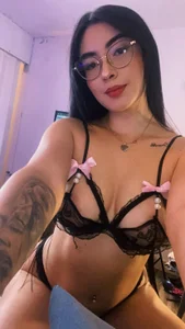 Crave it🎀🖤 de _emily_gilll_ Foto 3