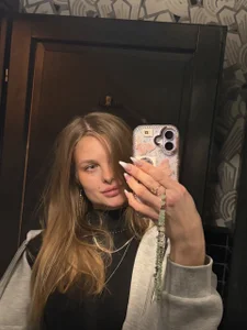 SilkPoutXvx Public slika