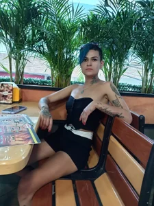 Hot_belinda: Public ( 6 фото)