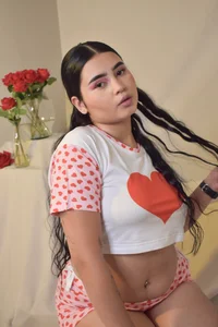 _Emma_whiitee_ Happy and Hot Valentine's Day 🔥 Poză 2