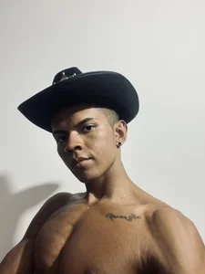 sai_cooper hello :) slika