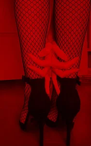 ava_mystic_ Sexy legs 😋 Pic