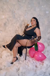 DivaFlamme we have a drink together!😈 Kuva 4