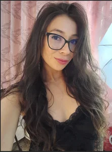 Funny girl 💋 de riley_bensongh  4 Imagens