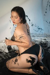 naughty for you 🖤 de dyvis_22  4 photos