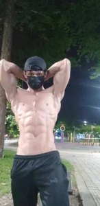 aresholland: Public ( 2 фото)